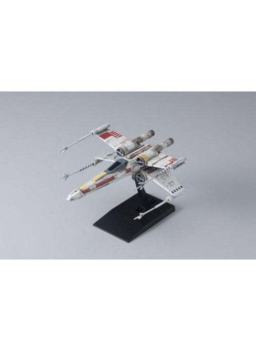 002 X-WING STARFIGHTER VEHICLE MODEL Bandai