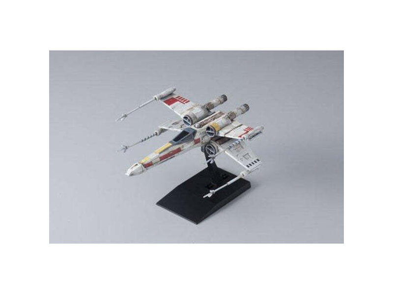 Bandai 002 X-WING STARFIGHTER VEHICLE MODEL Bandai