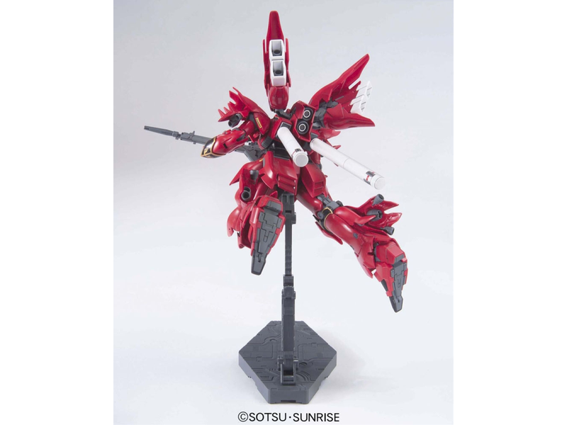 Bandai #116 Sinanju HGUC 1/144 Bandai