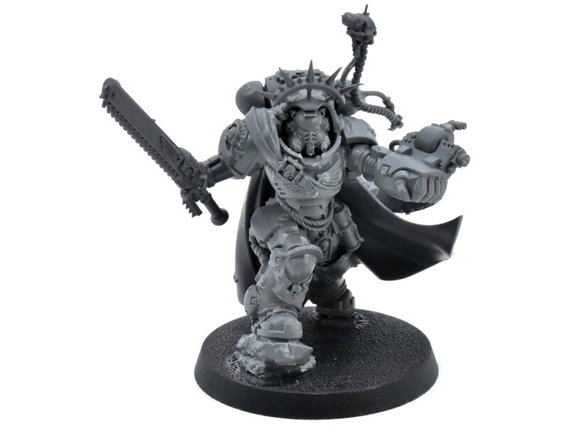 Games Workshop SPACE MARINES Captain In Gravis Armour #1 Warhammer 40K