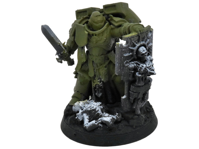Games Workshop SPACE MARINES Captain With Relic Shield #1 Warhammer 40K