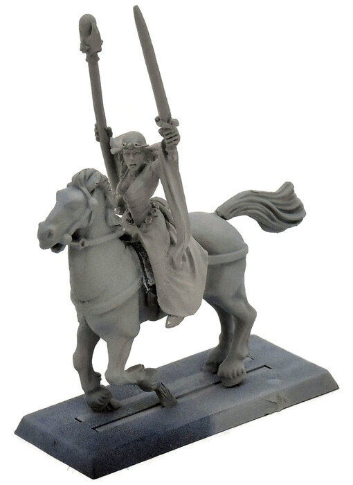 BRETONNIA Sorceress #1 Warhammer Fantasy