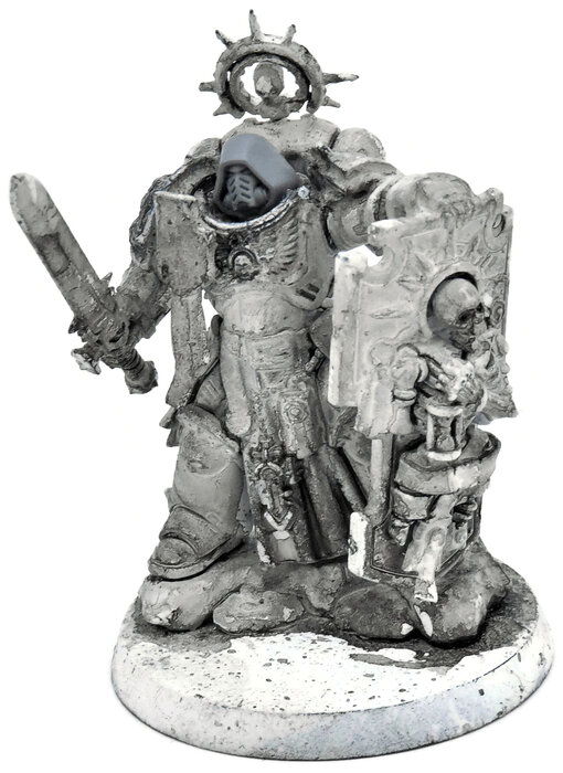 SPACE MARINES Captain With Relic Shield #1 Warhammer 40K