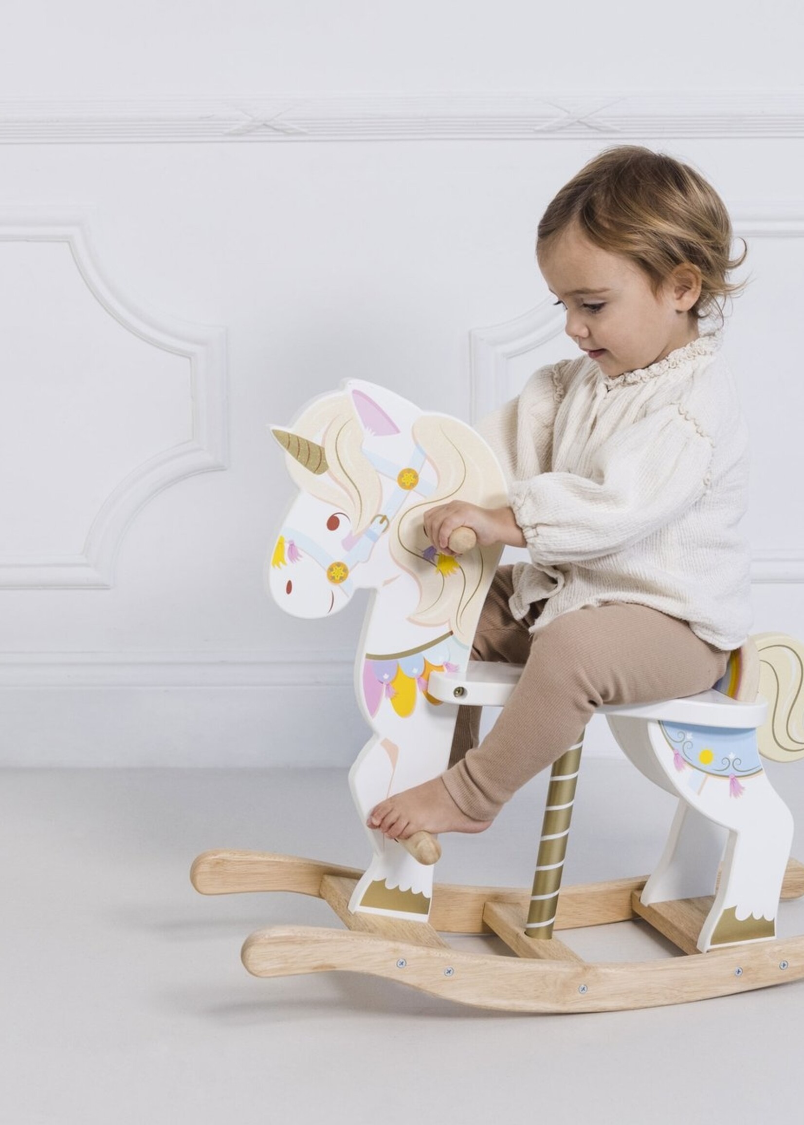 Le Toy Van Rocking Unicorn Carousel