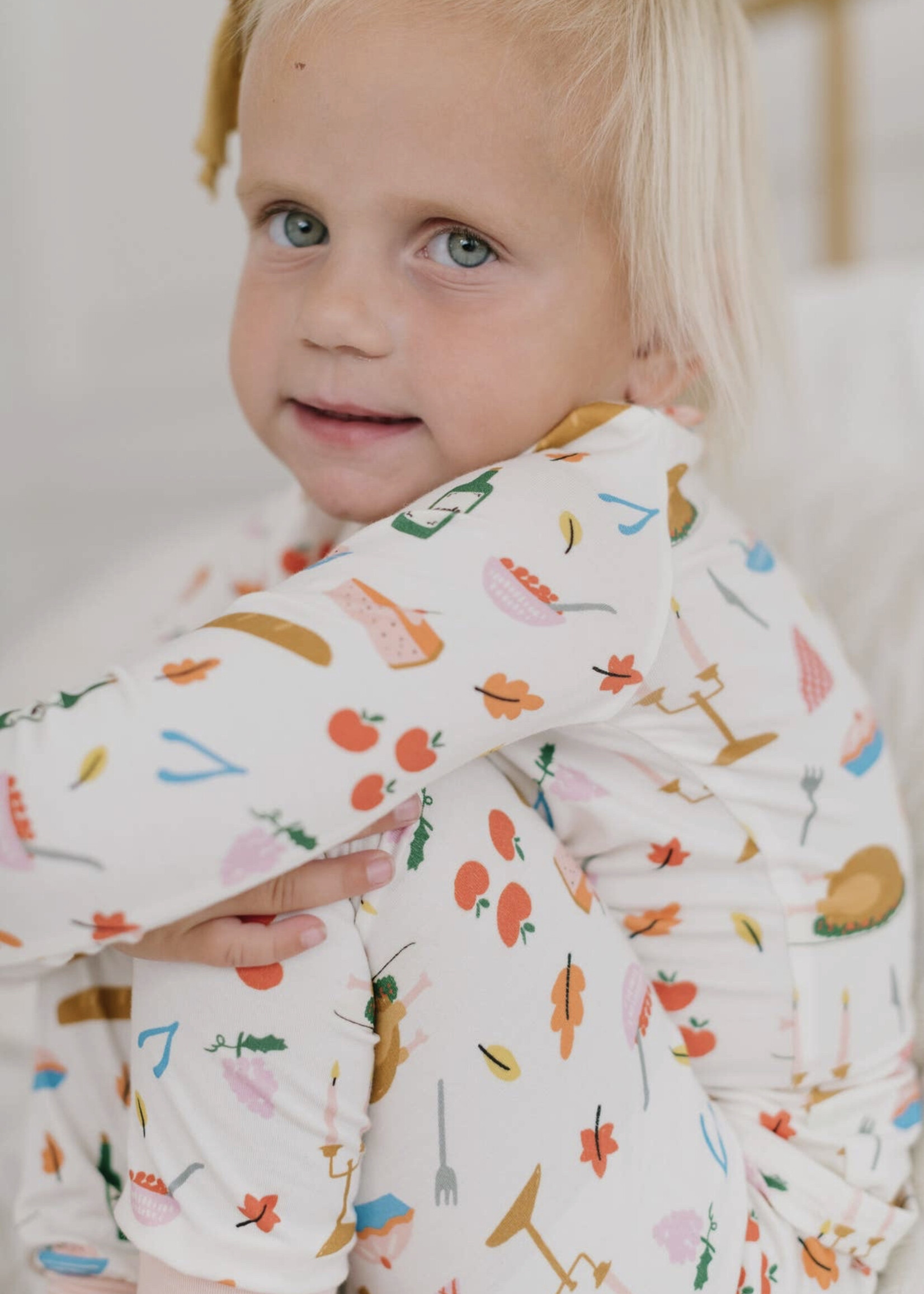 Ollie Jay 2 Piece Pajama Set