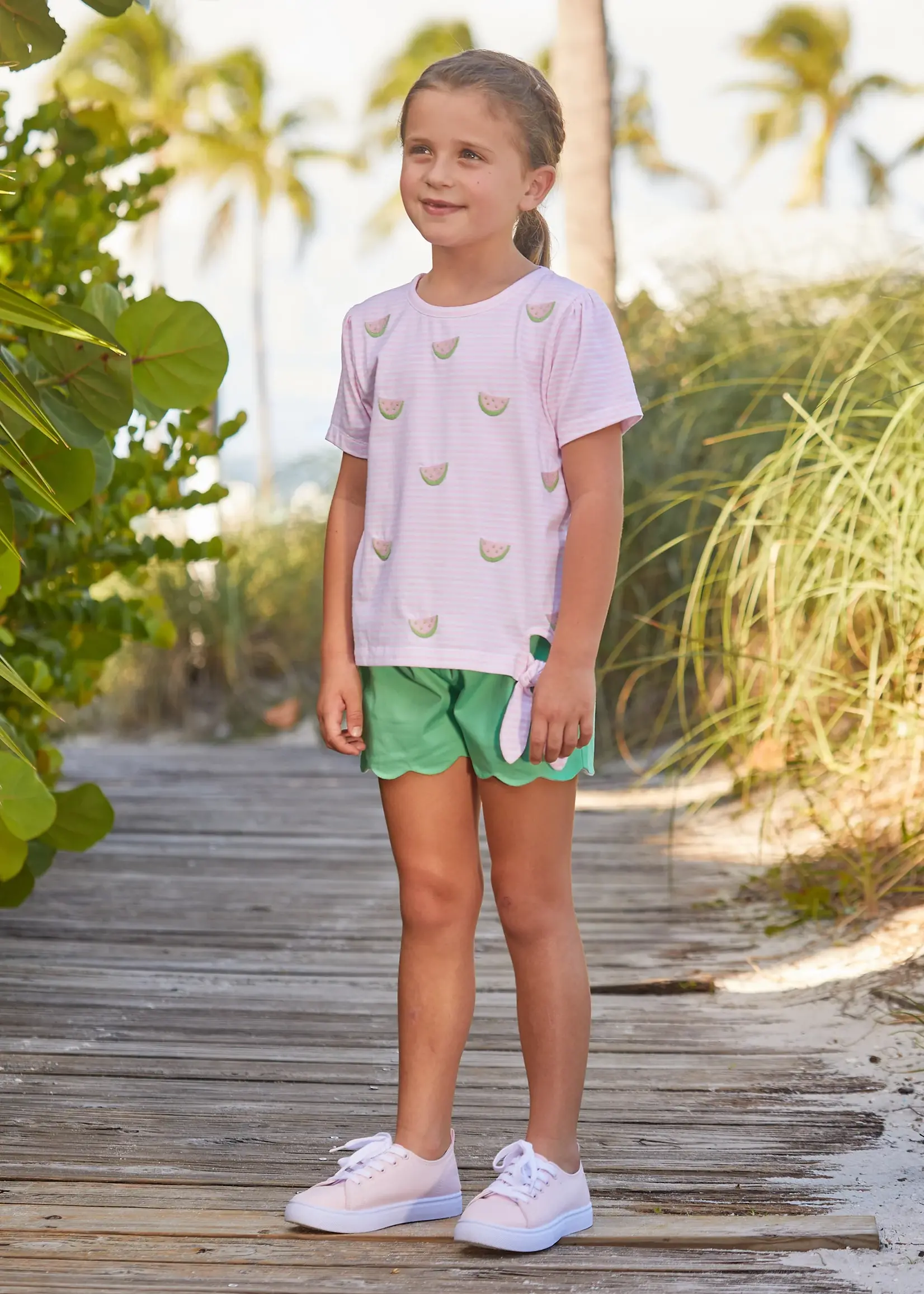 Little English Scallop Short