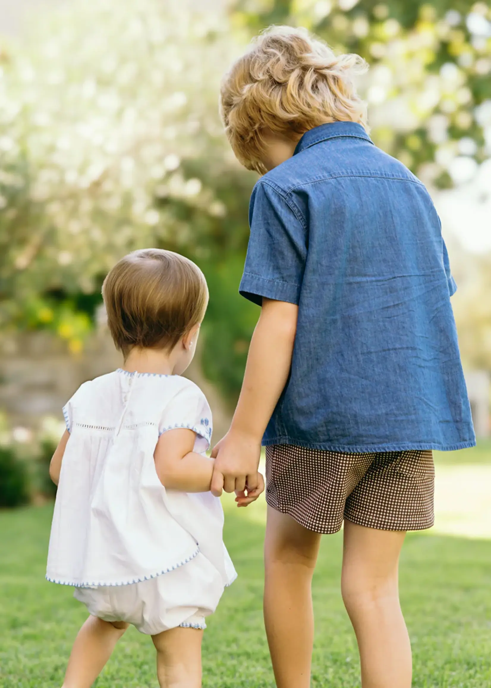 Minnow boys short sleeve button down shirt