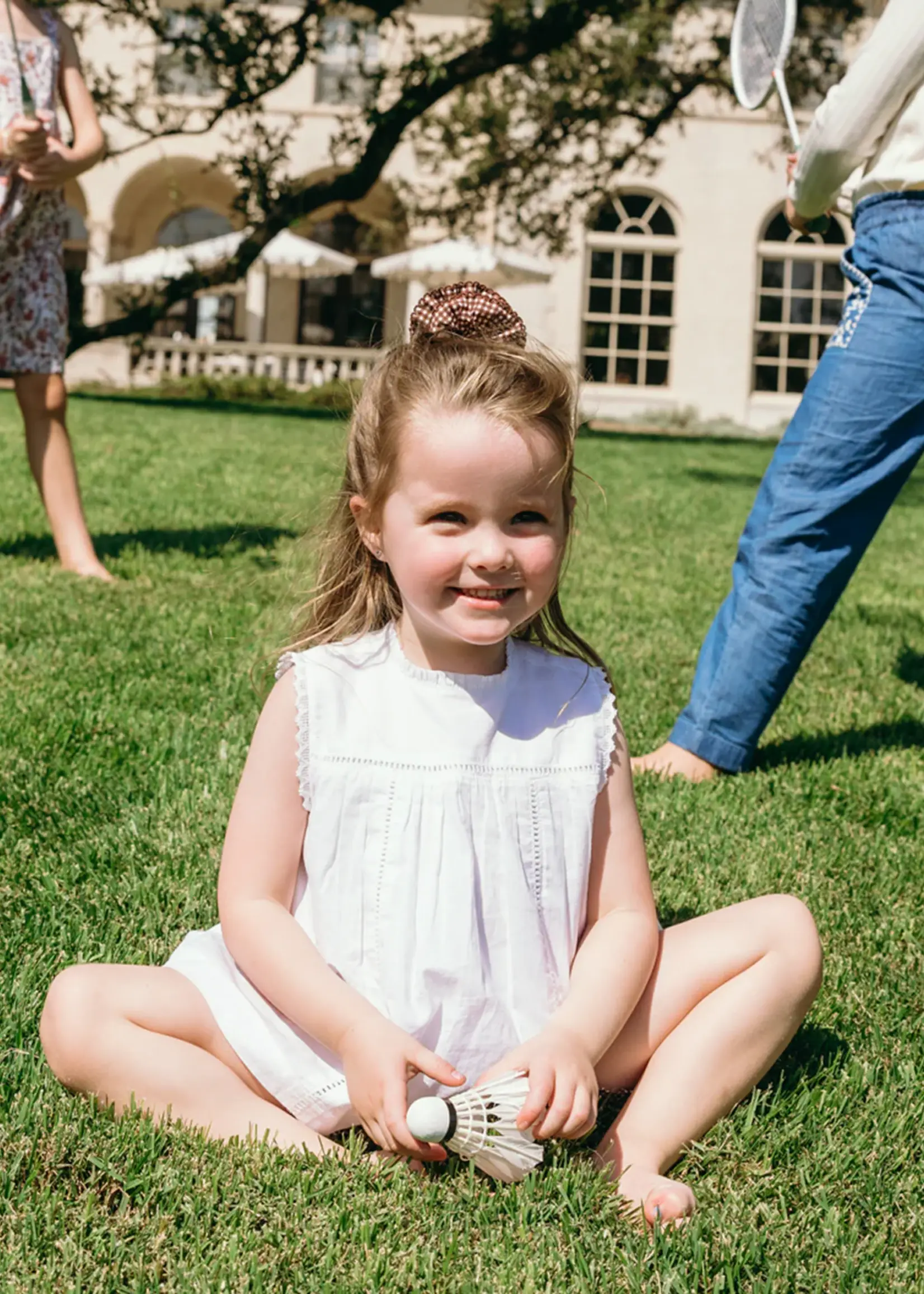 Minnow girls align tank