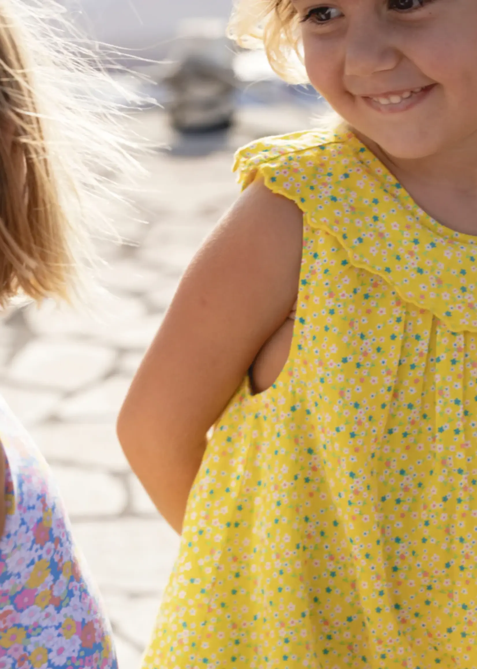 Minnow girls ruffle collar dress