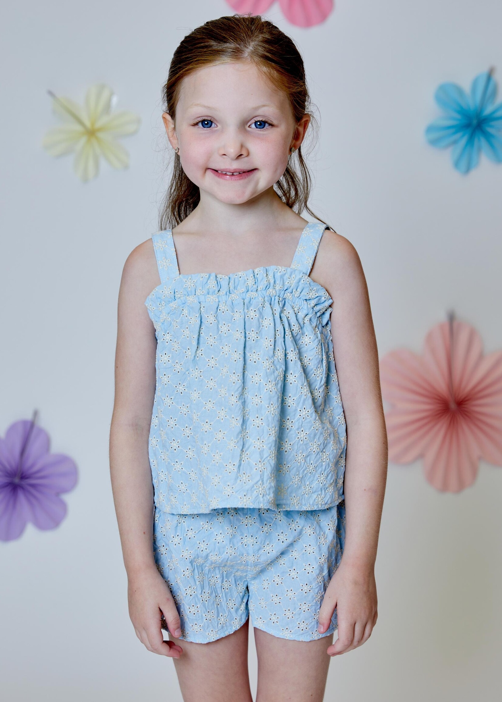 Design History Flower Tank