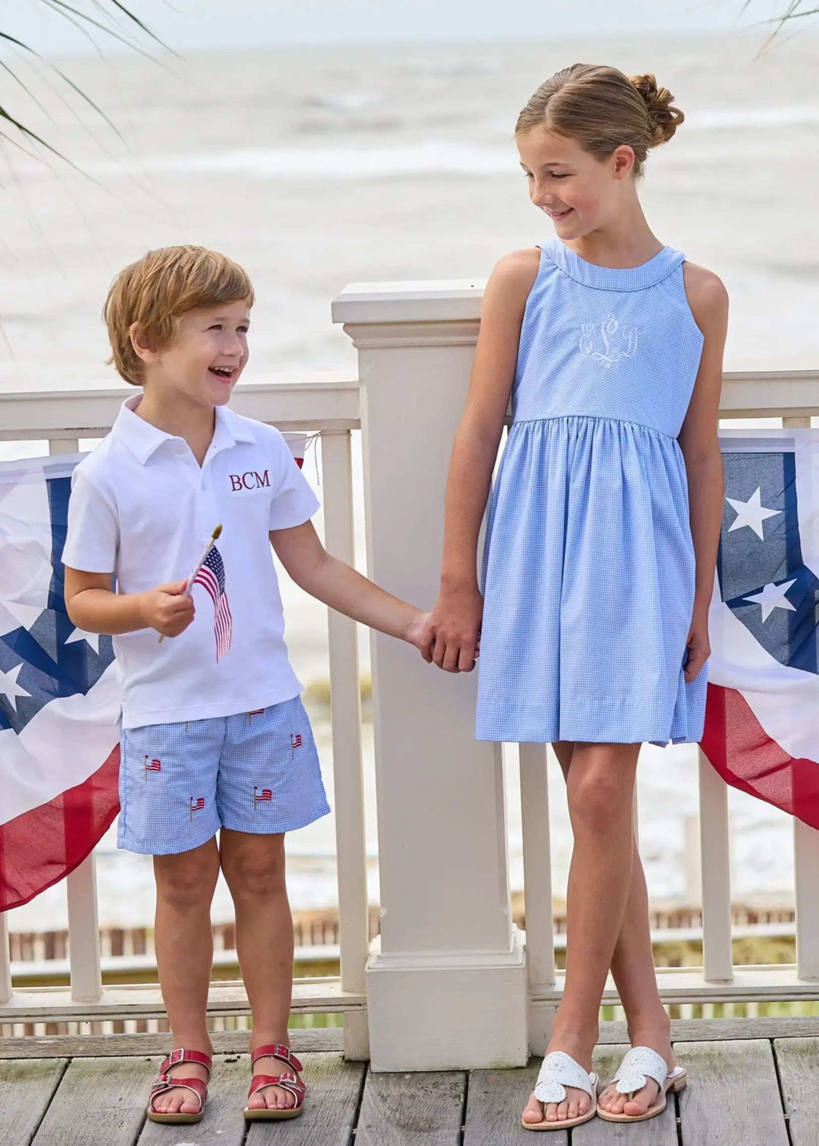 Little English Embroidered Basic Short