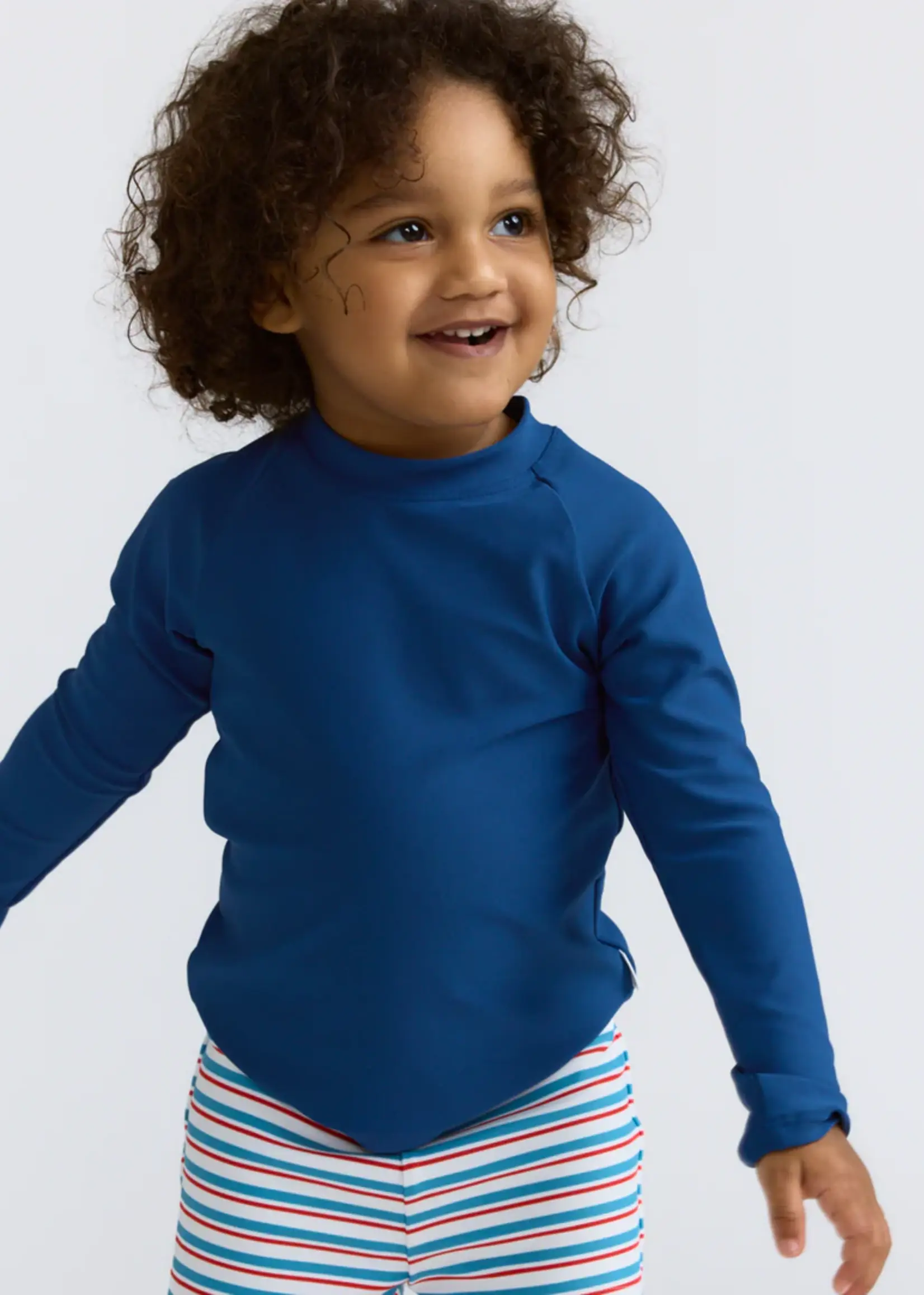 Minnow unisex rashguard