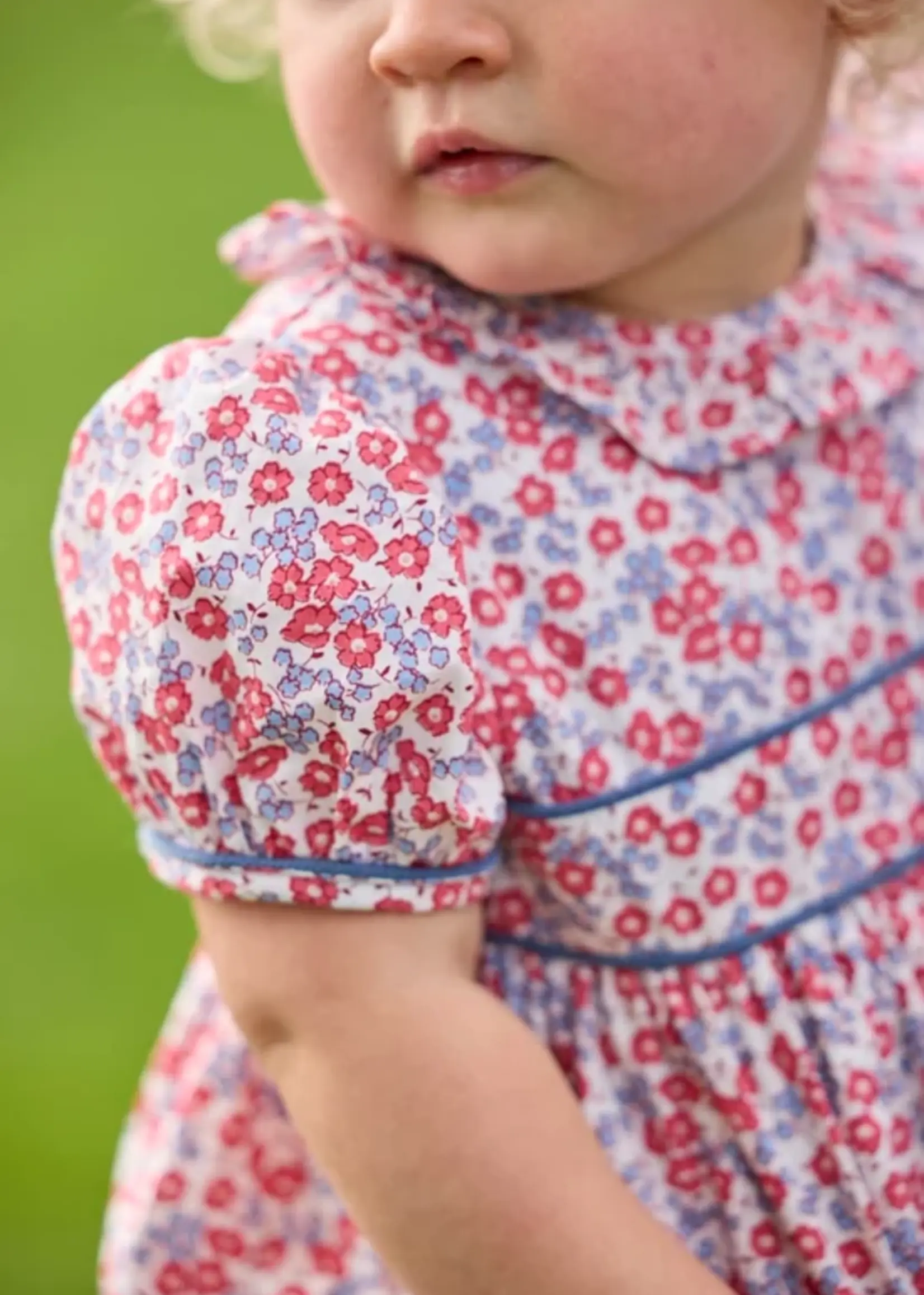 Little English Caroline Bubble