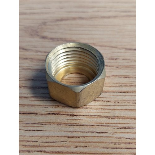 Brass 1/2"  Nut Connector