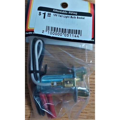 12V Tail Light Bulb Socket