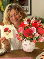 Fresh Cut Flowers Pop-Up Card - Blooming Roses
