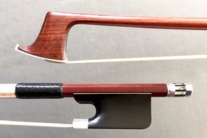 Viola bow, ebony/silver, unbranded, better | Metzler Violins