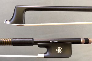 Artino Artino fiberglass viola bow, 4/4, horsehair