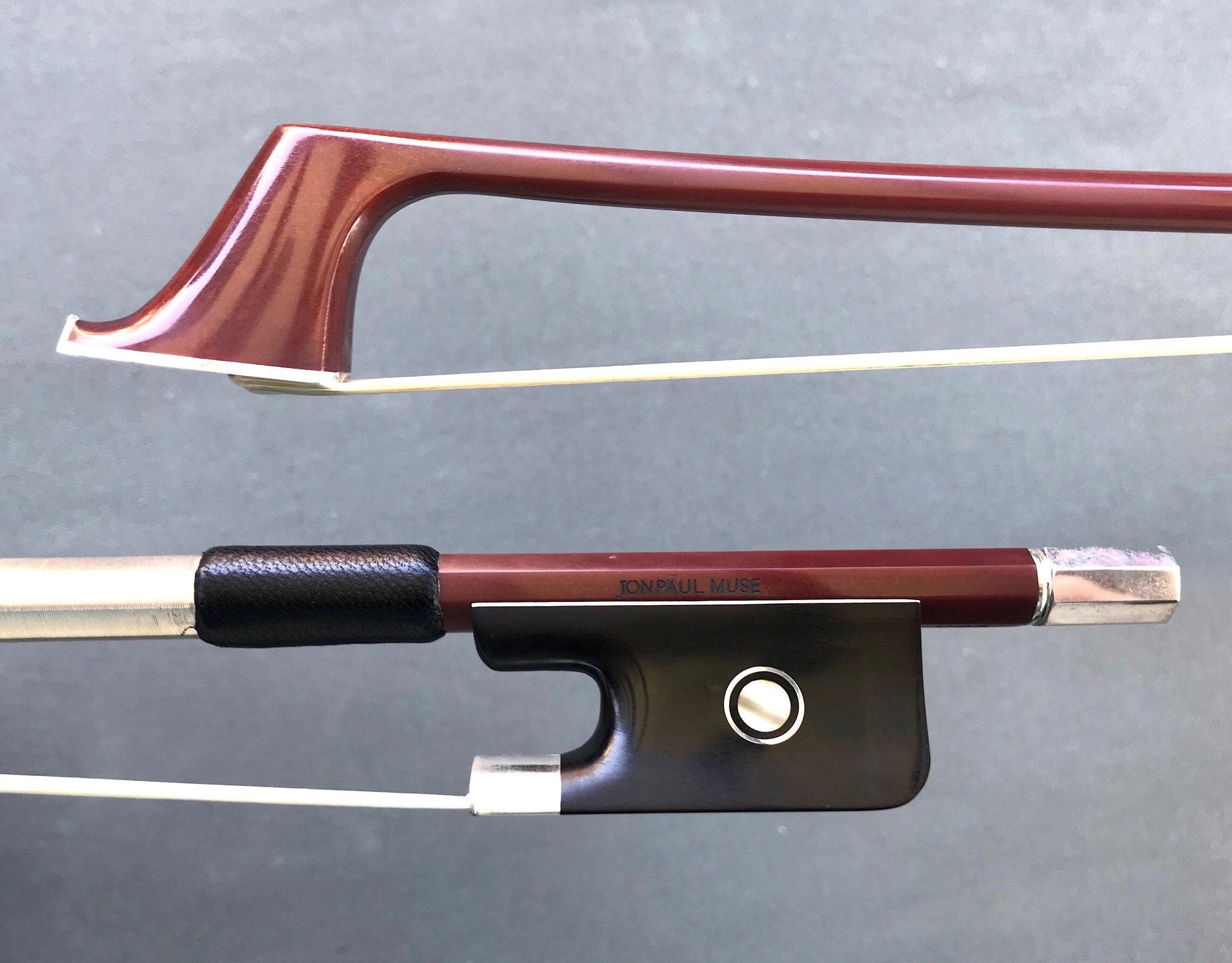 JonPaul JonPaul MUSE carbon-fiber silver cello bow with brown finish, USA