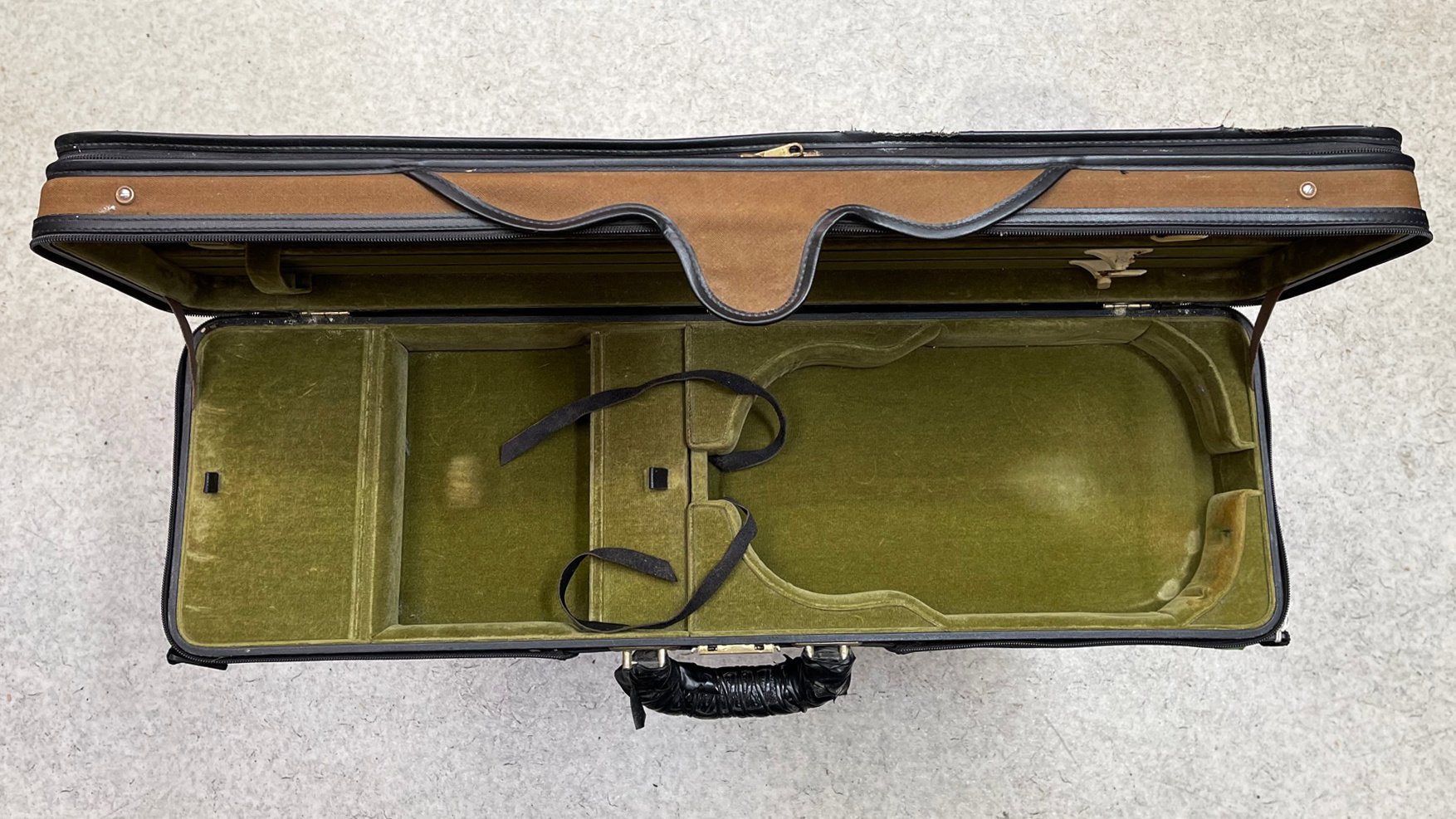 Gordge M. A. GORDGE oblong vintage used violin case, good condition, ENGLAND