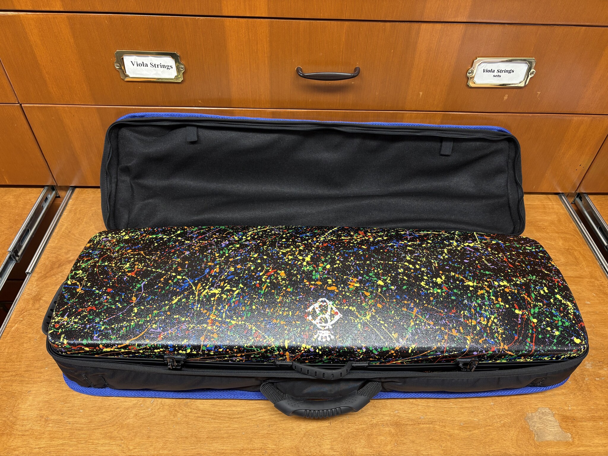 Italian Bogaro & Clemente "Nicole" violin case | Metzler Violins