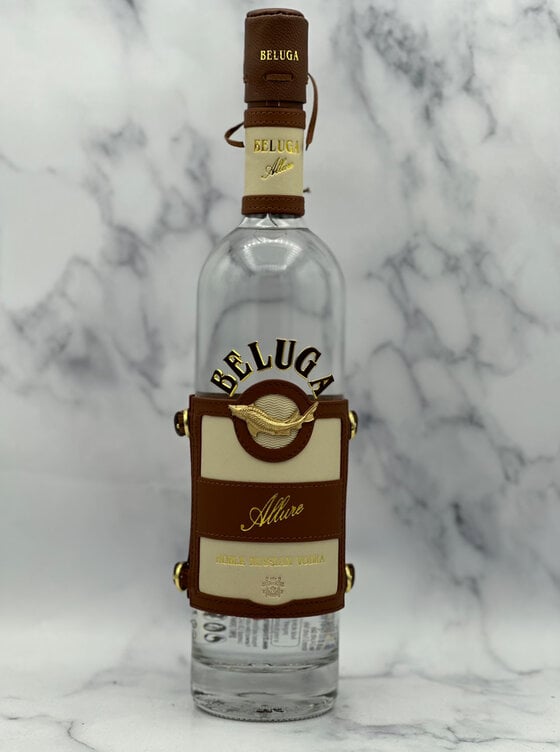 VODKA BELUGA Allure – YACHT BAR