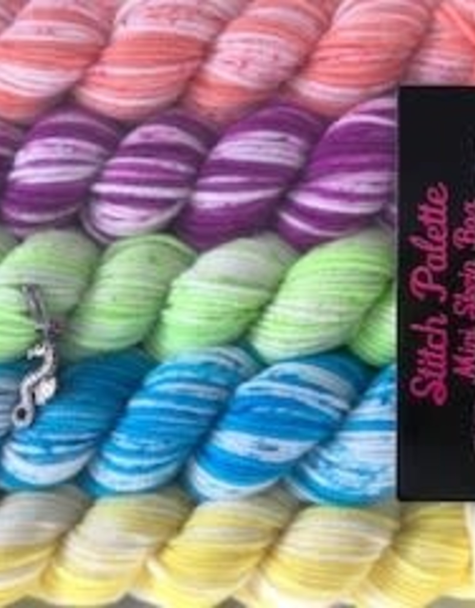 1 Skein 27 Skeins Available, very Different Dye Lots 62104, 61554