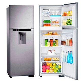 Samsung Samsung Refrigerator 12ft  w/ dispenser RT32K5710S8