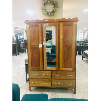 Wardrobe (4ft) - 3 Door w/ Shelf
