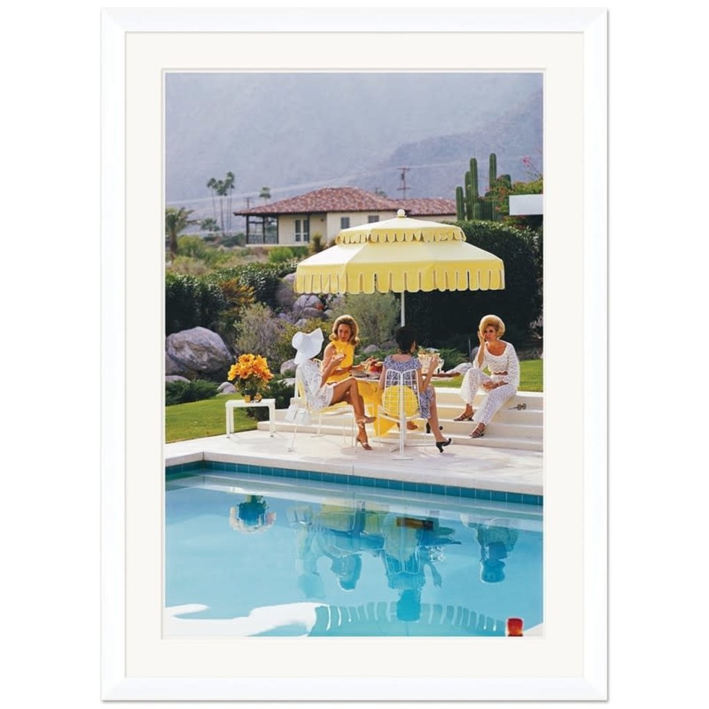 Slim Aarons, "Nelda and Friends" 43.5 x 59.5