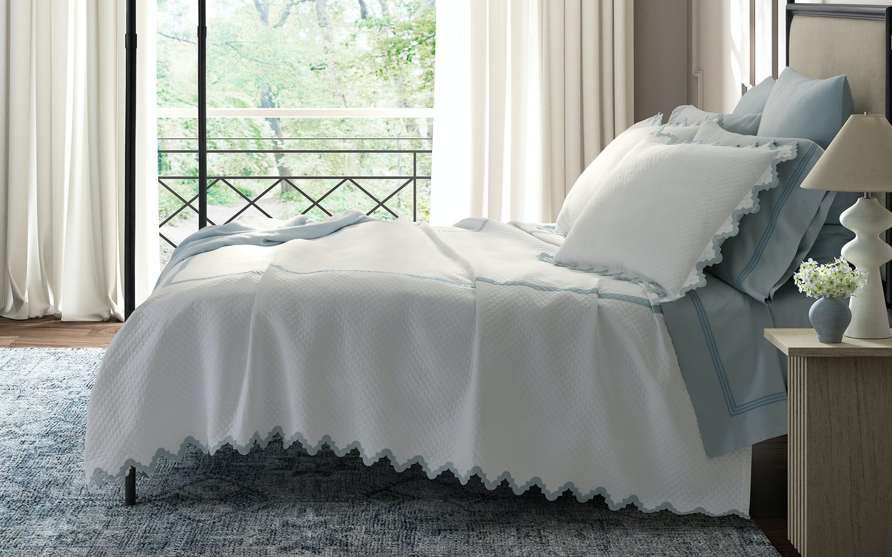 Matouk Matouk Aziza Matelassé Coverlets Tailored Home