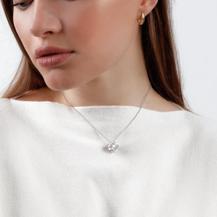 Dana Bronfman Small White Gold Holly Pendant