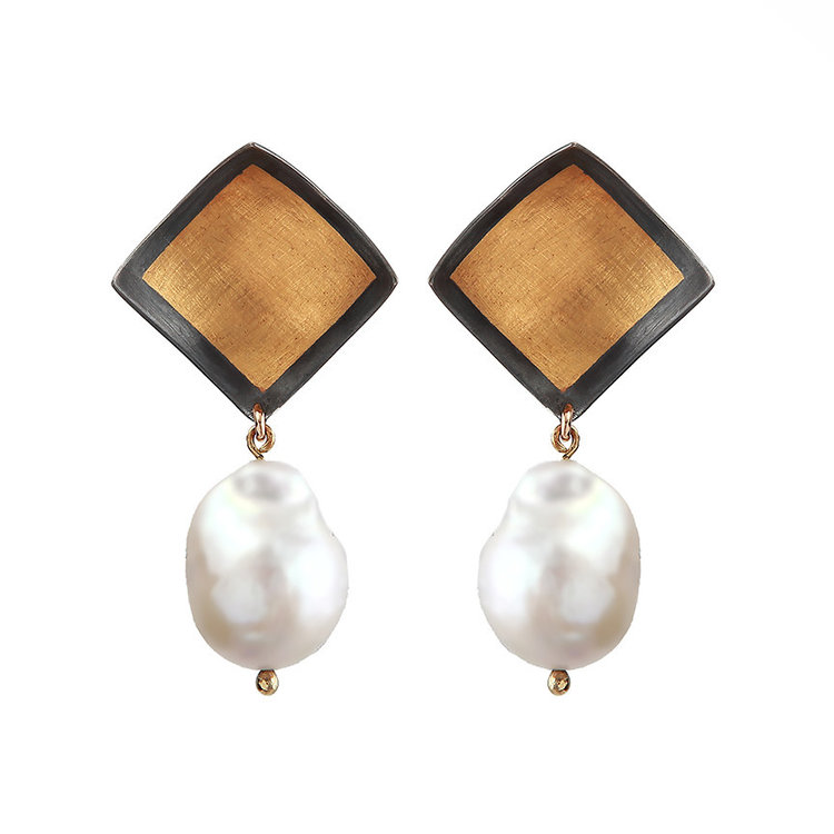 CFJ Fusion Marquis Baroque Pearl Earrings
