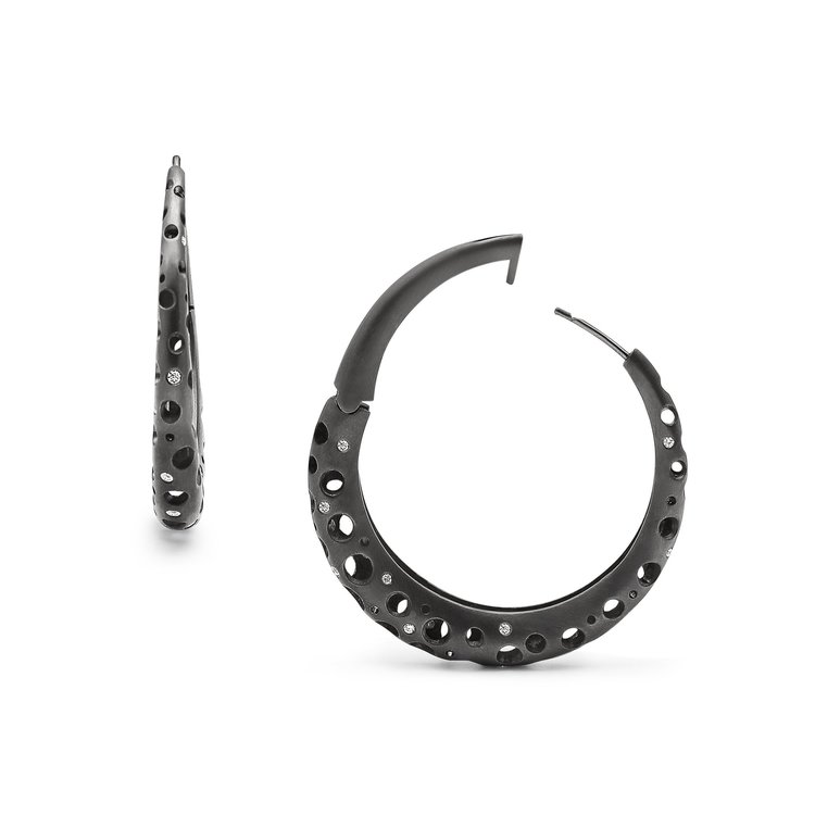 Dana Bronfman Oversized Oculus Hoops