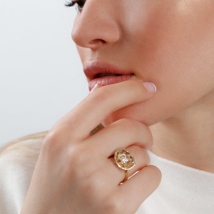 Dana Bronfman Still Lily Solitaire Ring