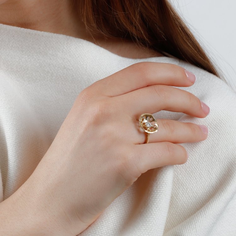 Dana Bronfman Still Lily Solitaire Ring