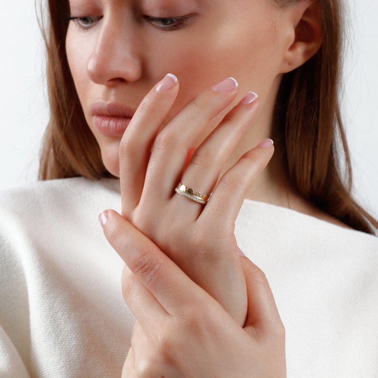 Dana Bronfman Yellow Gold Agra Diamond Eternity Band