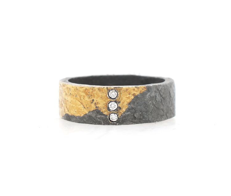 CFJ Fusion Three-Diamond Hammered Band
