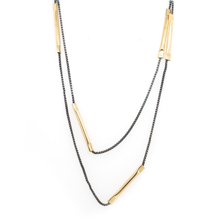 CFJ Fusion 18K Pinched Tubing Station Necklace