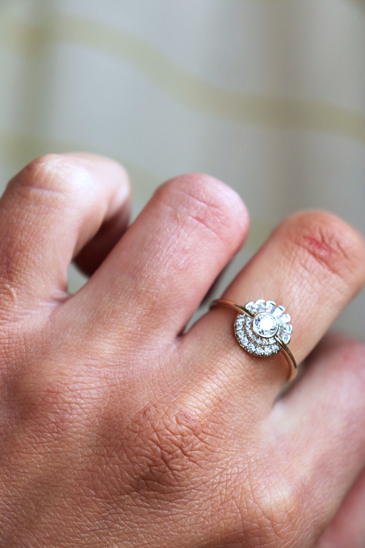 Artemer Round Diamond Ring with Pave & Tapered Diamond Halo