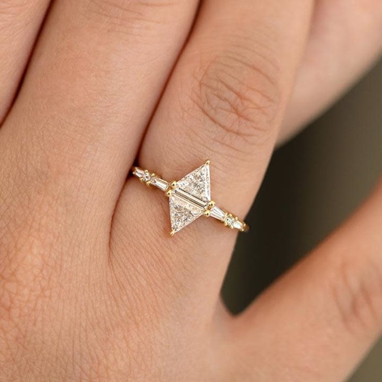 Artemer Geometric Engagement Ring with Triangle and Baguette Diamonds