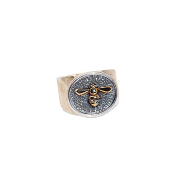 CFJ Bees Signet Ring Tiny Bee Mixed with Diamonds