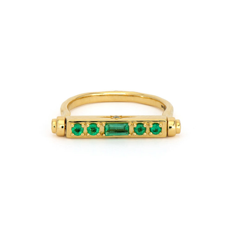 Three Stories Shooting Star Engravable Emerald and Diamond Narrow Flip Ring