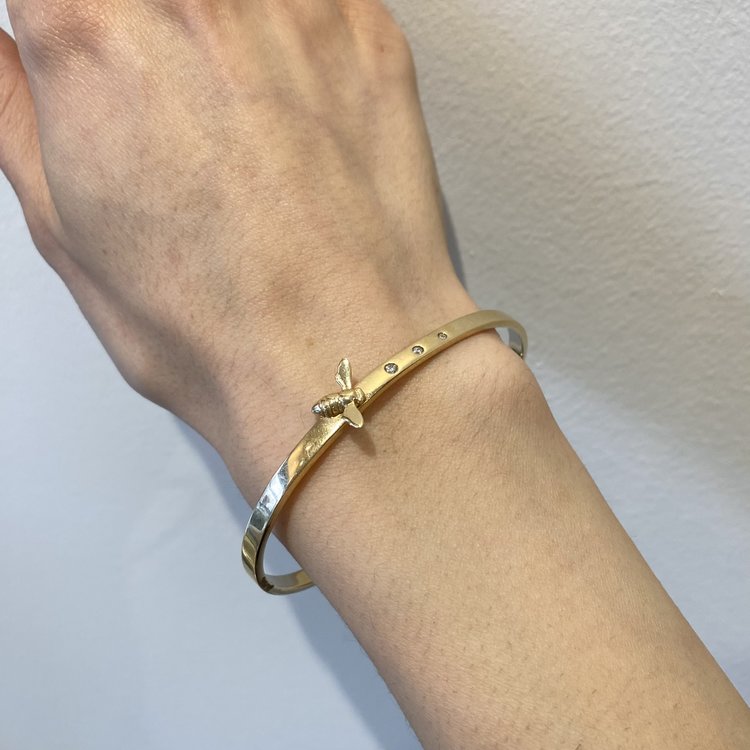 CFJ Bees Tiny Bee Thin Cuff Gold w 3 Diamonds