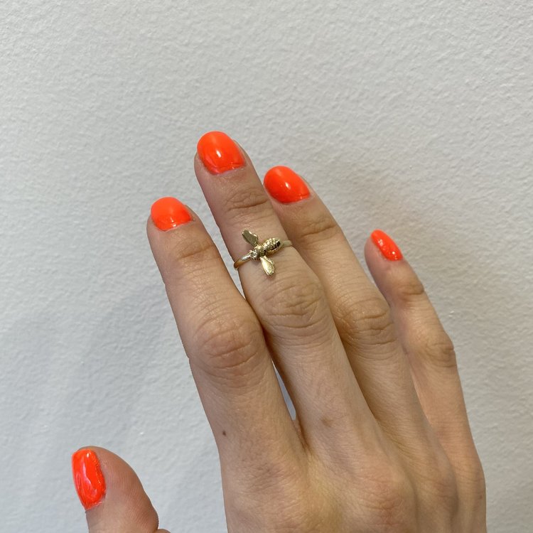 CFJ Bees Midi Ring Tiny Bee Gold