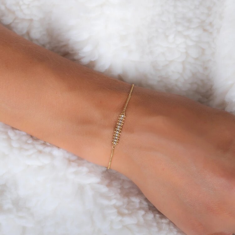 Amali Silver Diamond Textile Row Station Bracelet