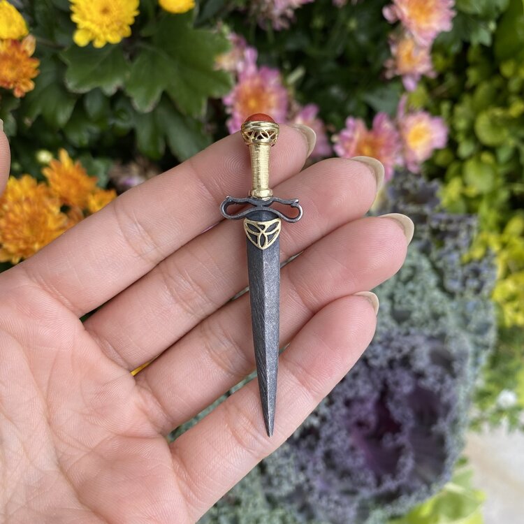 Alishan Dagger Brooch with Coral