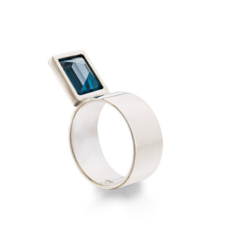 Leslie Paige London Blue Topaz White Gold Perched Ring