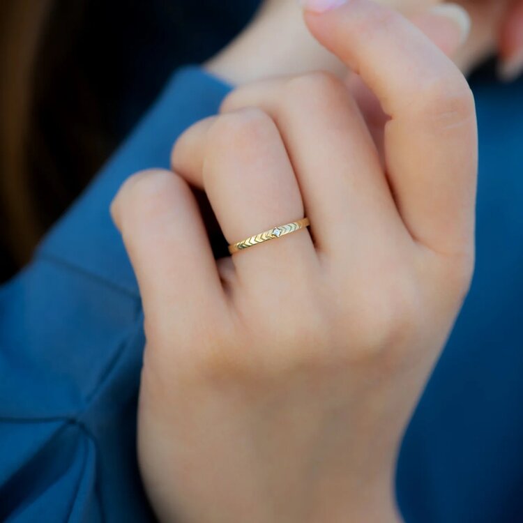 Artemer Engraved Geometric Wedding Ring with a Carre Diamond