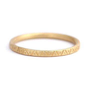 Artemer Geometric Triangle Pattern Engraved Wedding Band Ring